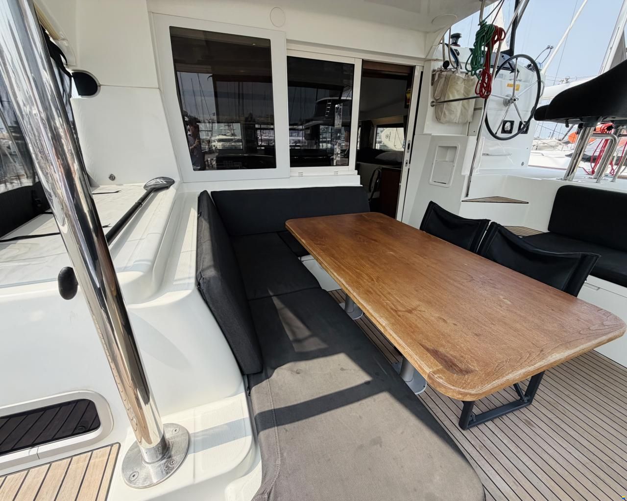 Lagoon 40