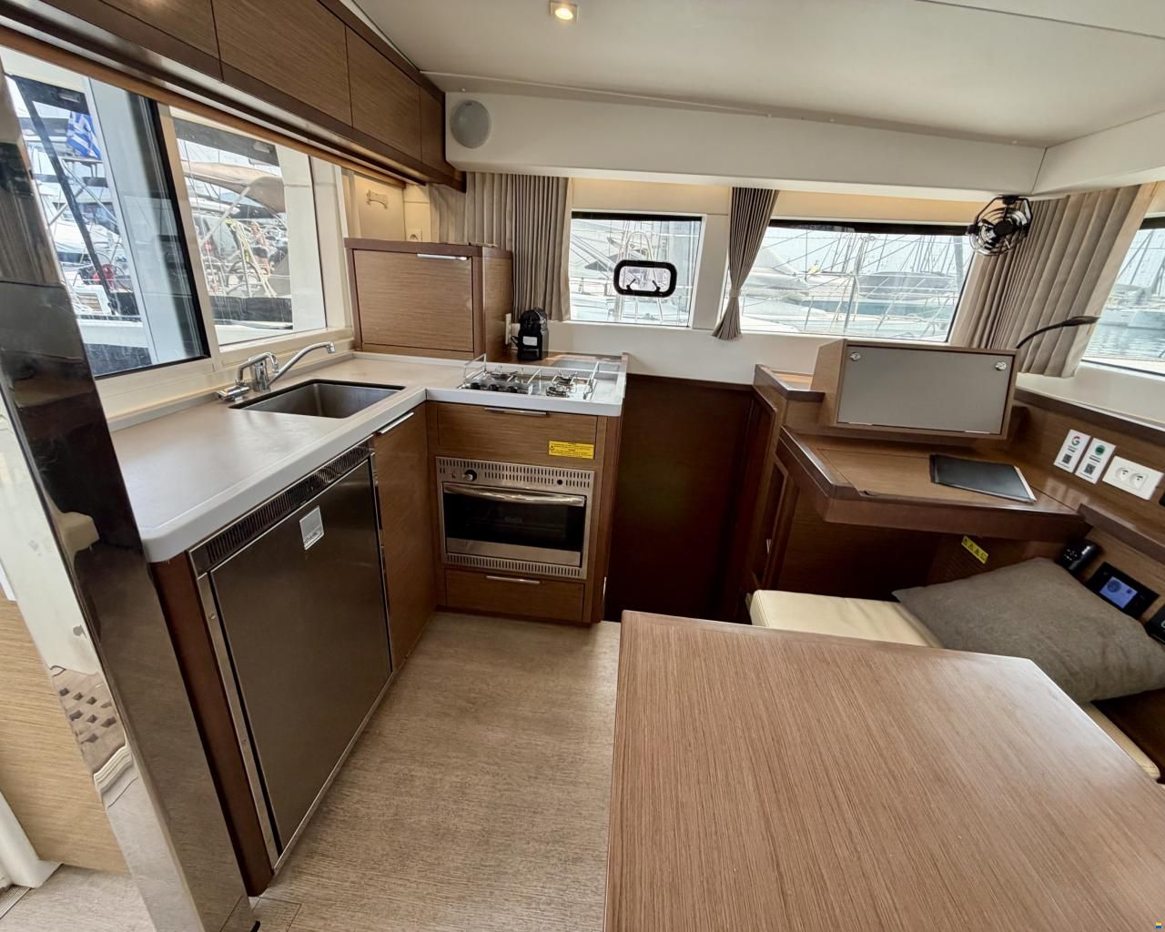 Lagoon 40