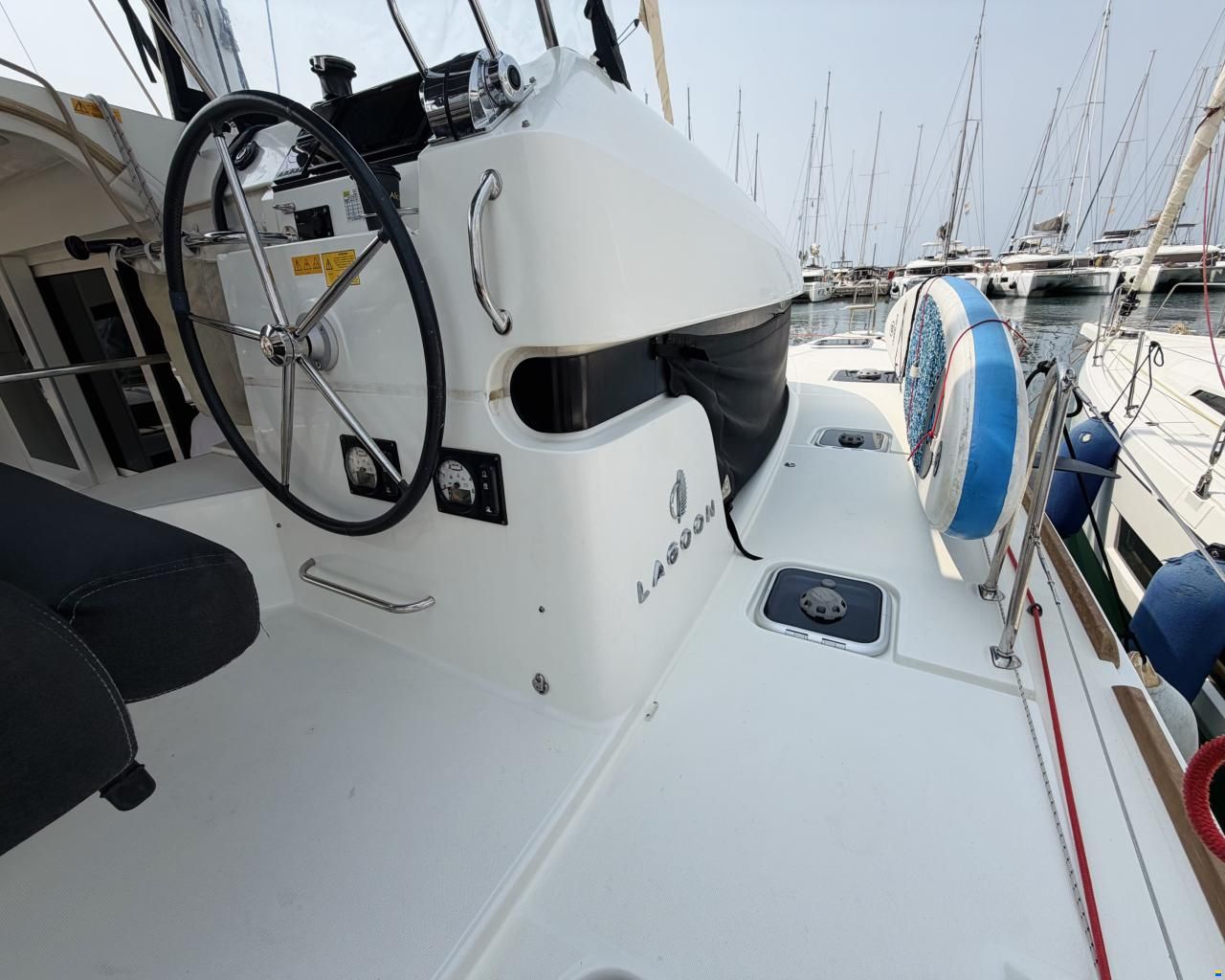 Lagoon 40