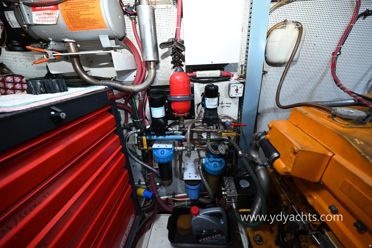 Seahorse Marine Diesel Duck 44 Trawler Motorsailer