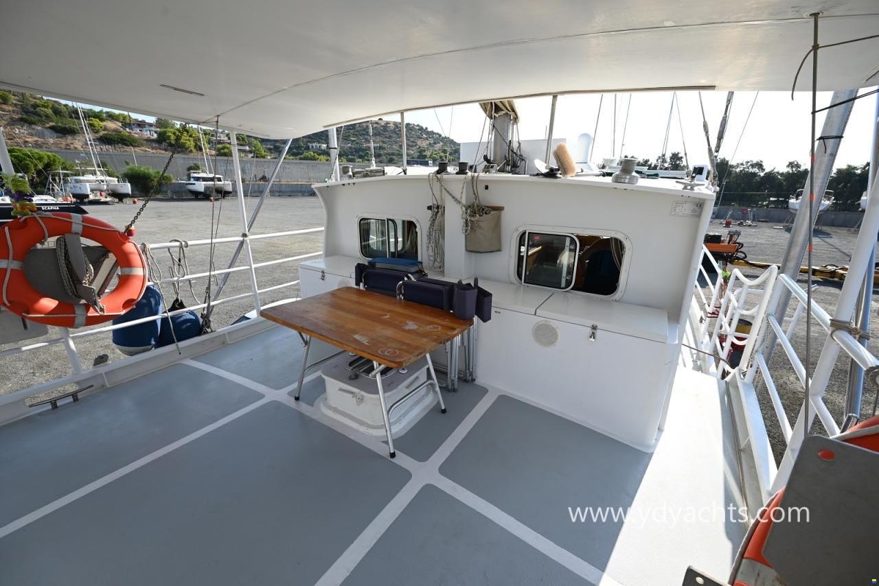 Seahorse Marine Diesel Duck 44 Trawler Motorsailer