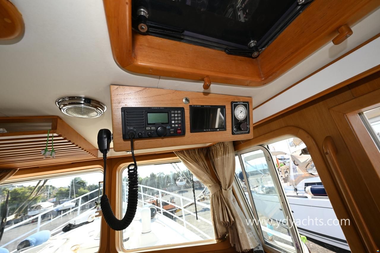 Seahorse Marine Diesel Duck 44 Trawler Motorsailer