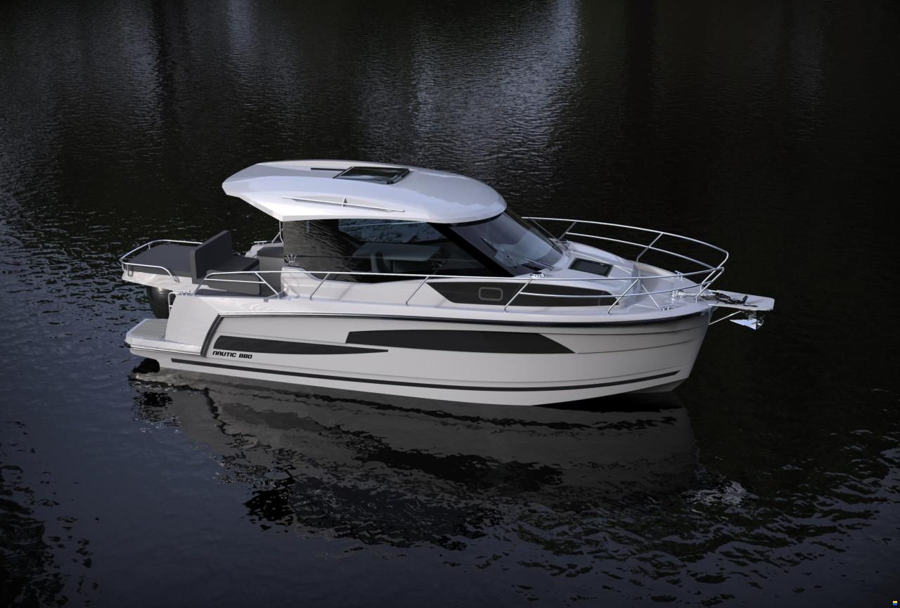 Nautic 880