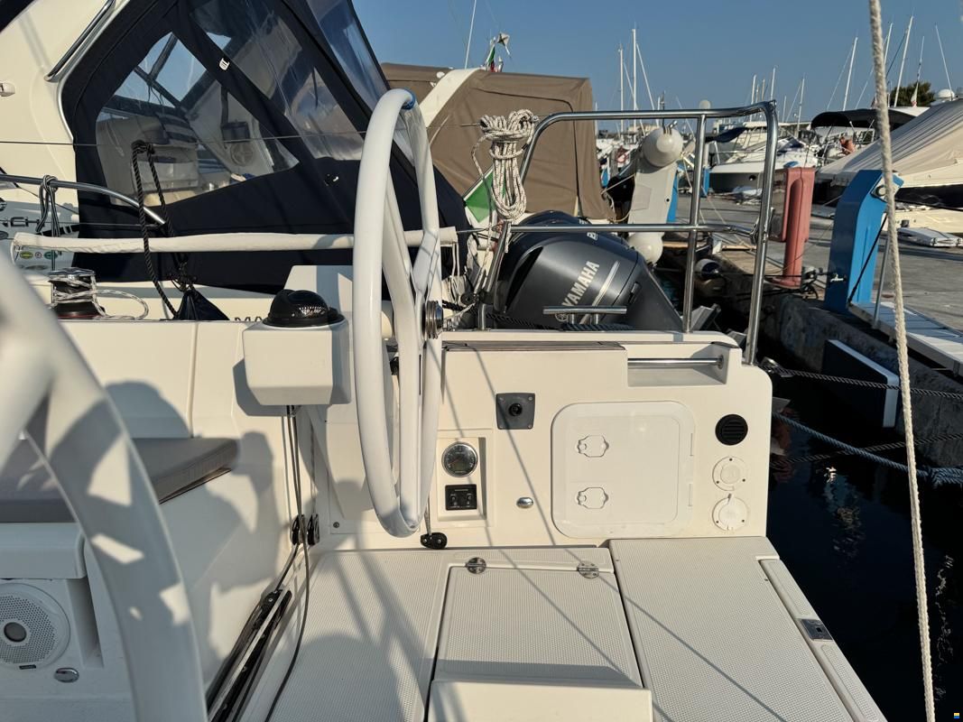 Elan 320