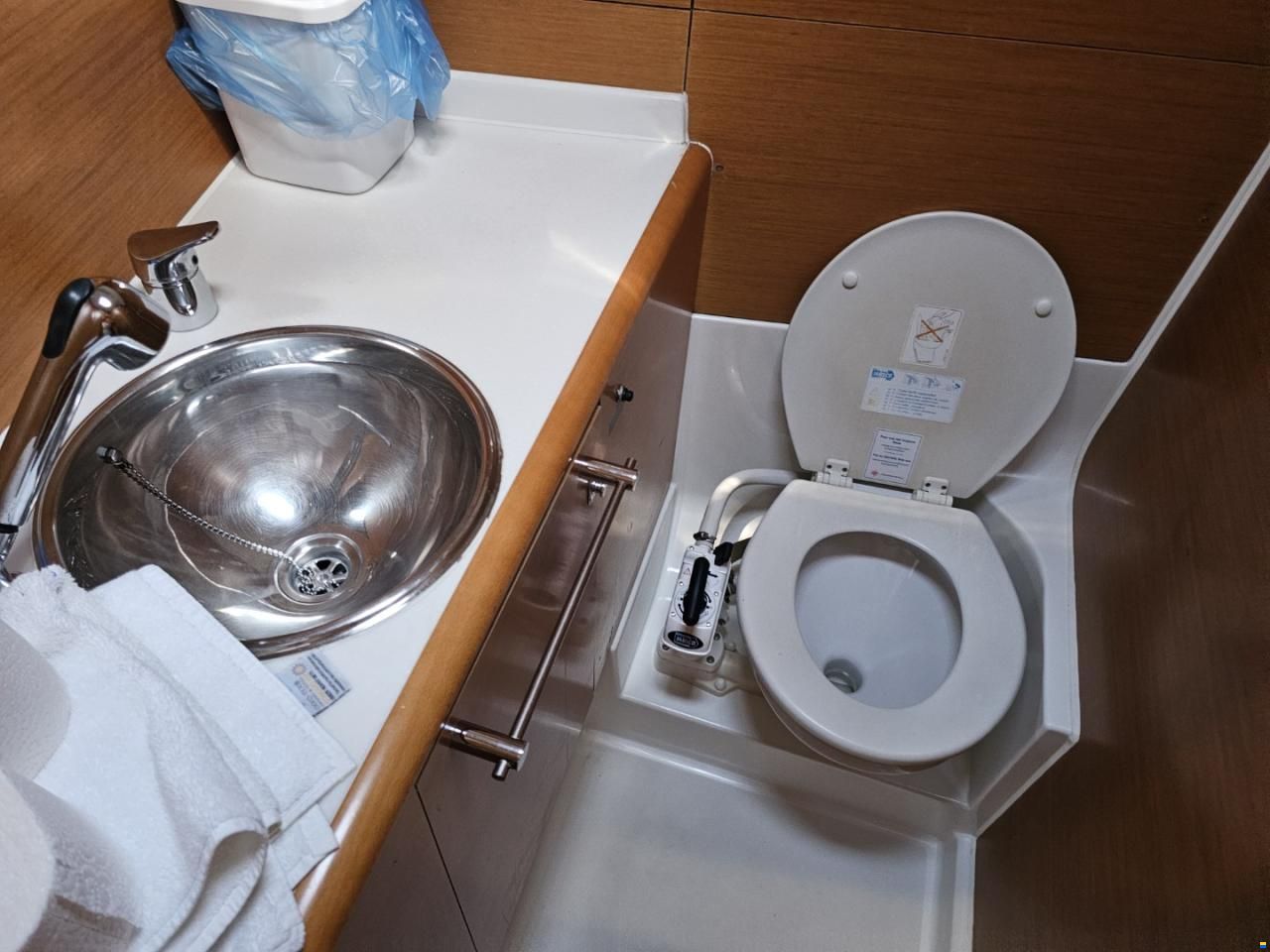 Jeanneau Sun Odyssey 419