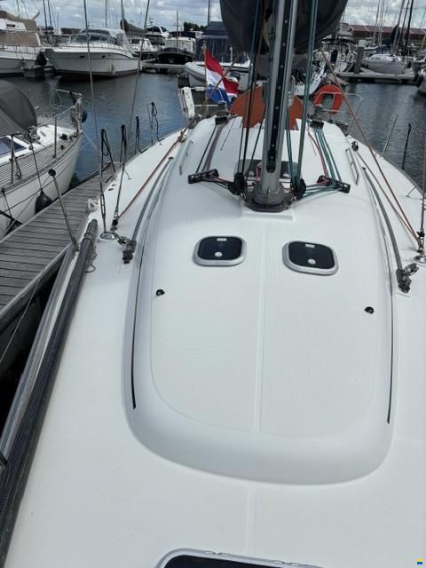 Beneteau First 40.7