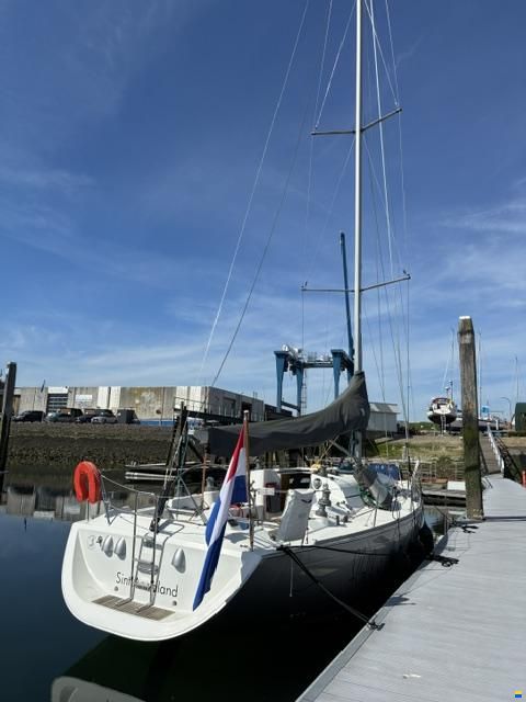 Beneteau First 40.7