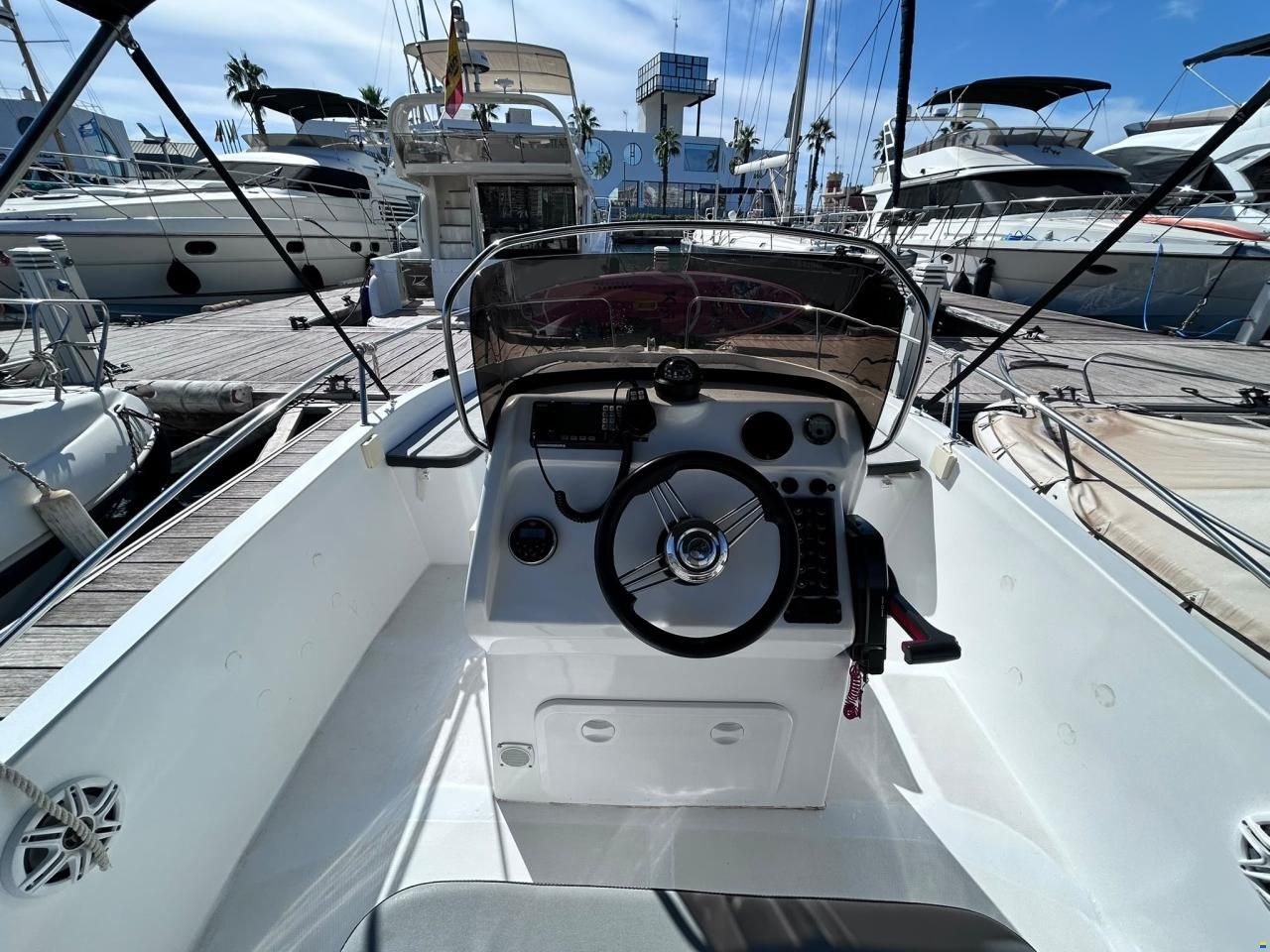 Astilux AX 600 Open