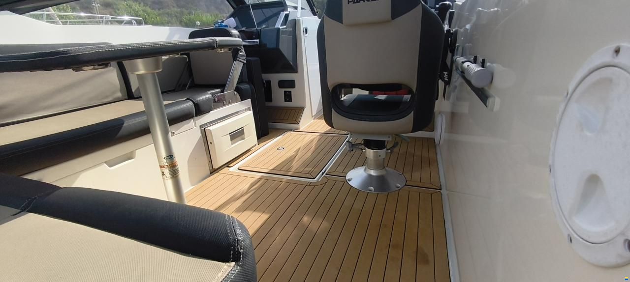 Parker Bowrider 630