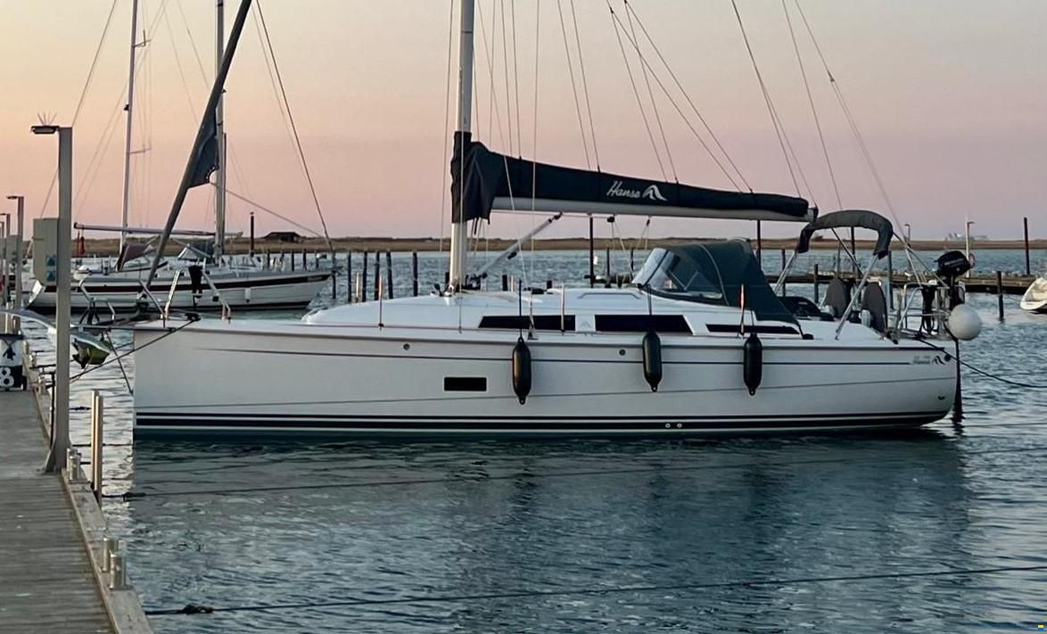 Hanse 348