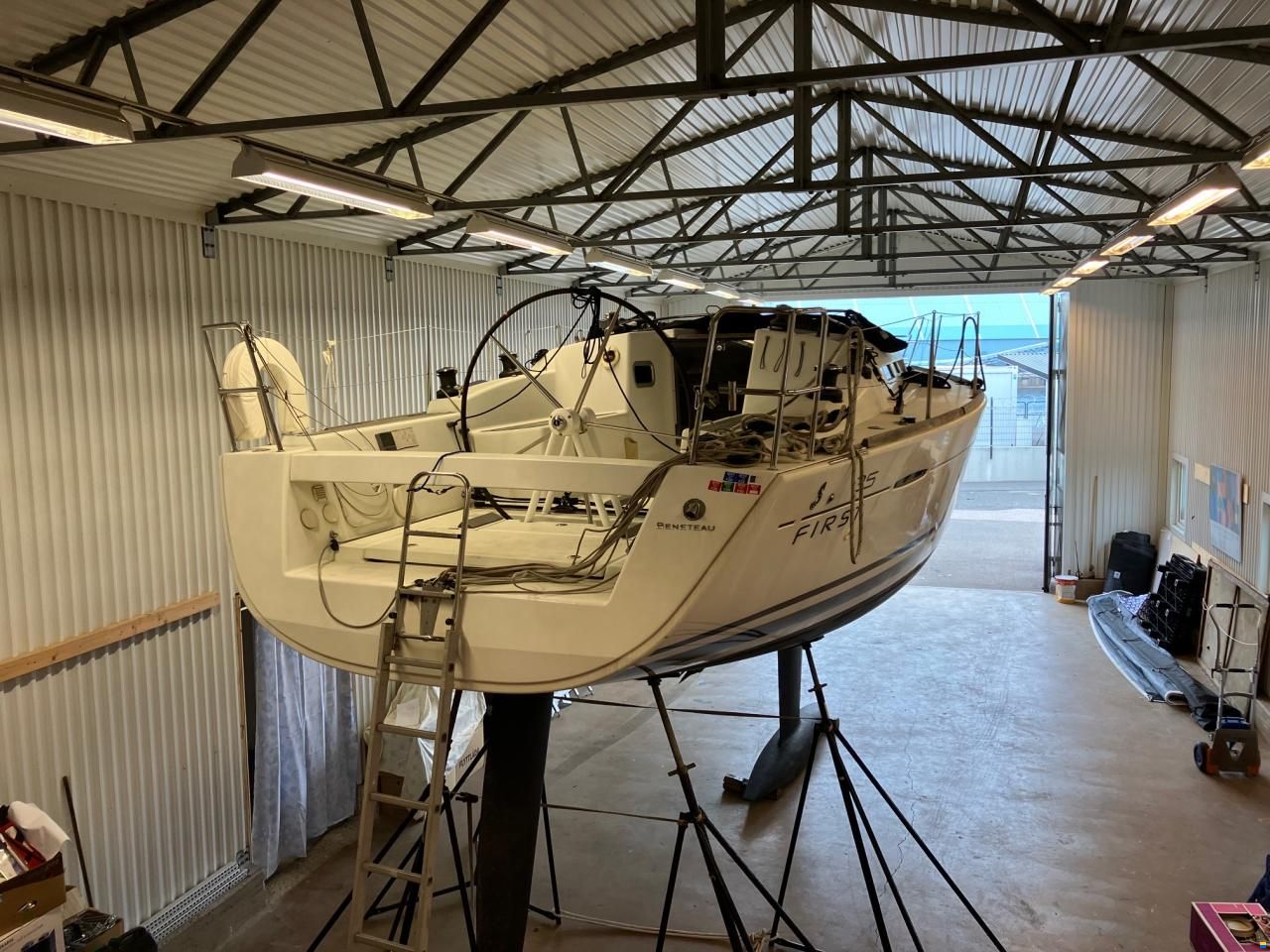 Beneteau First 35
