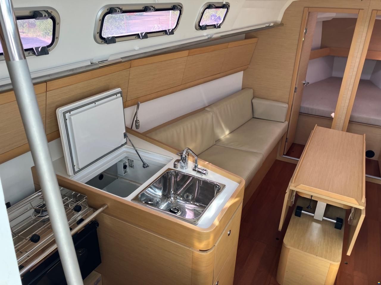 Beneteau First 35