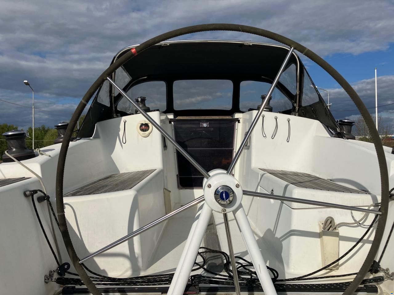 Beneteau First 35