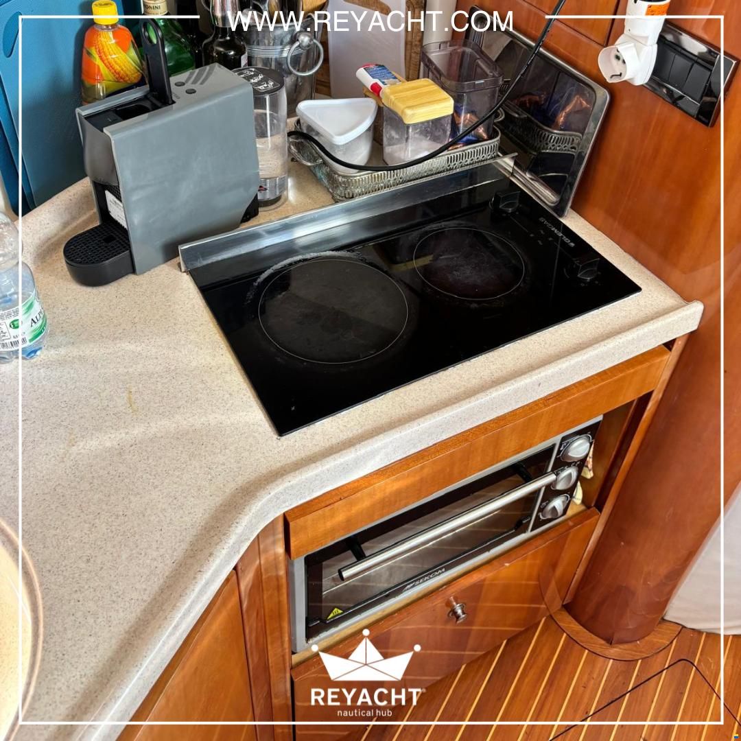 Azimut 39 Fly