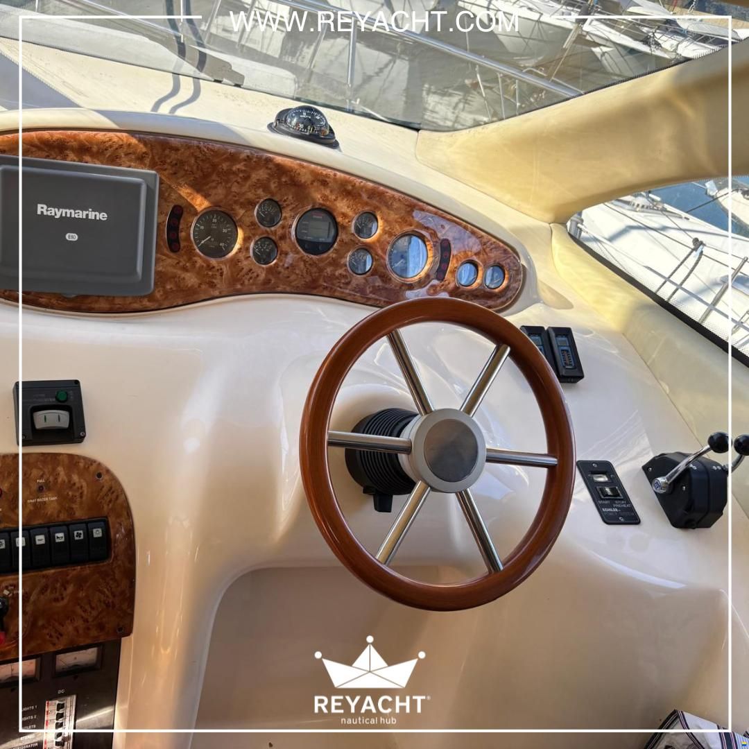 Azimut 39 Fly