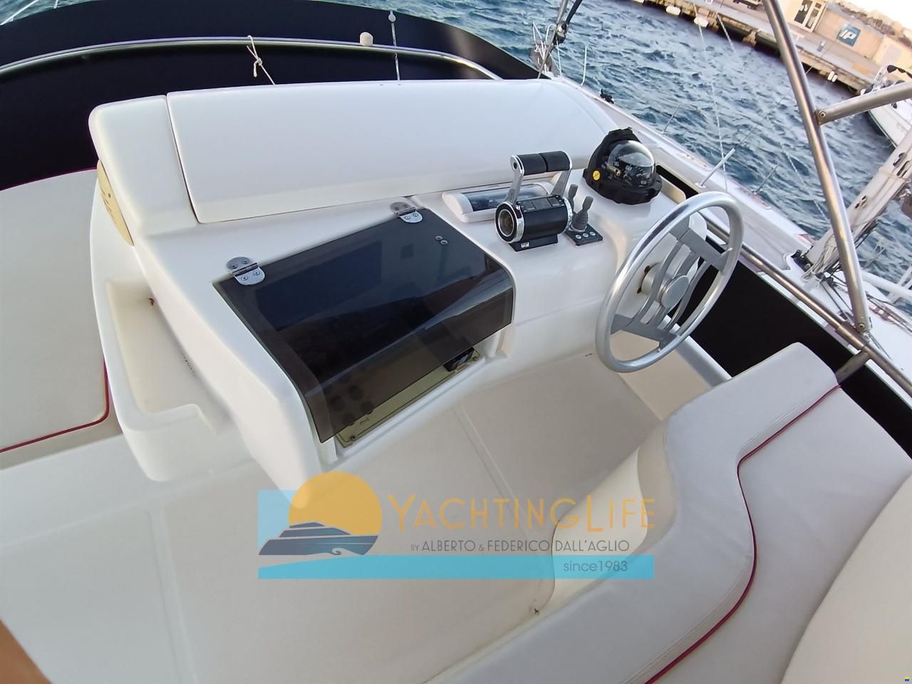 Ferretti 620