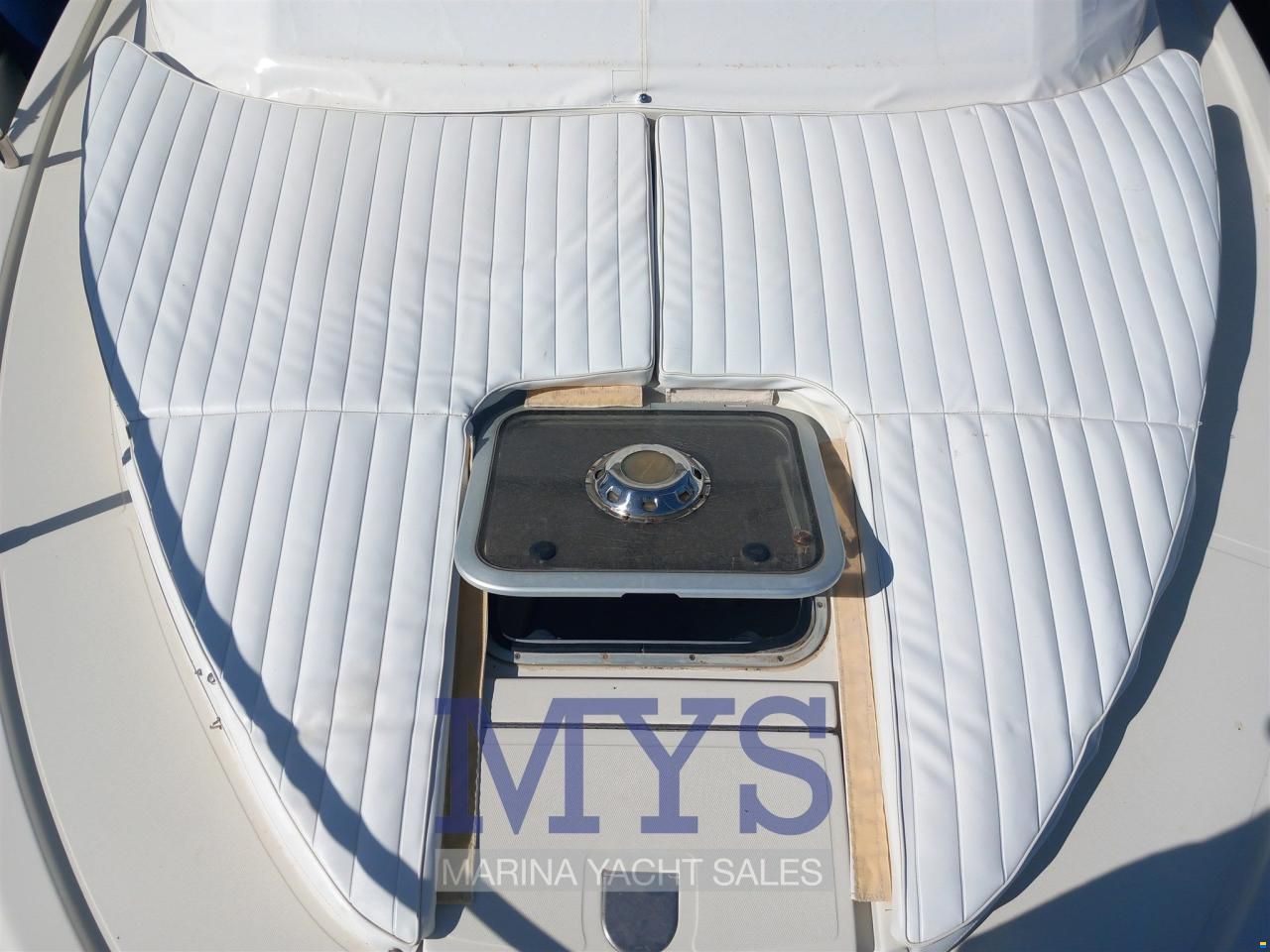 Cayman 30 Fly