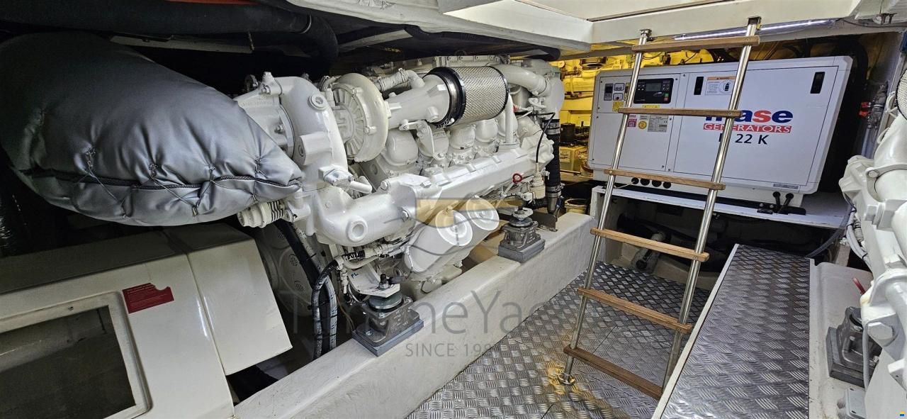 Ferretti 620