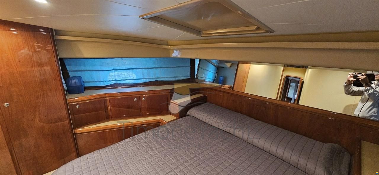 Ferretti 620
