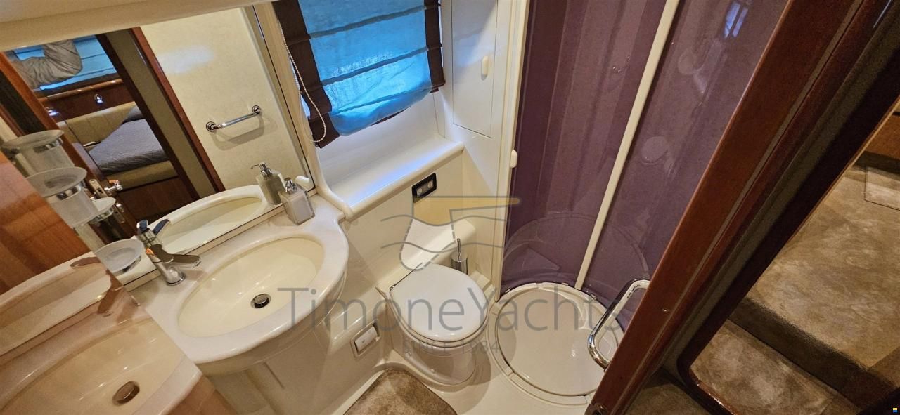 Ferretti 620