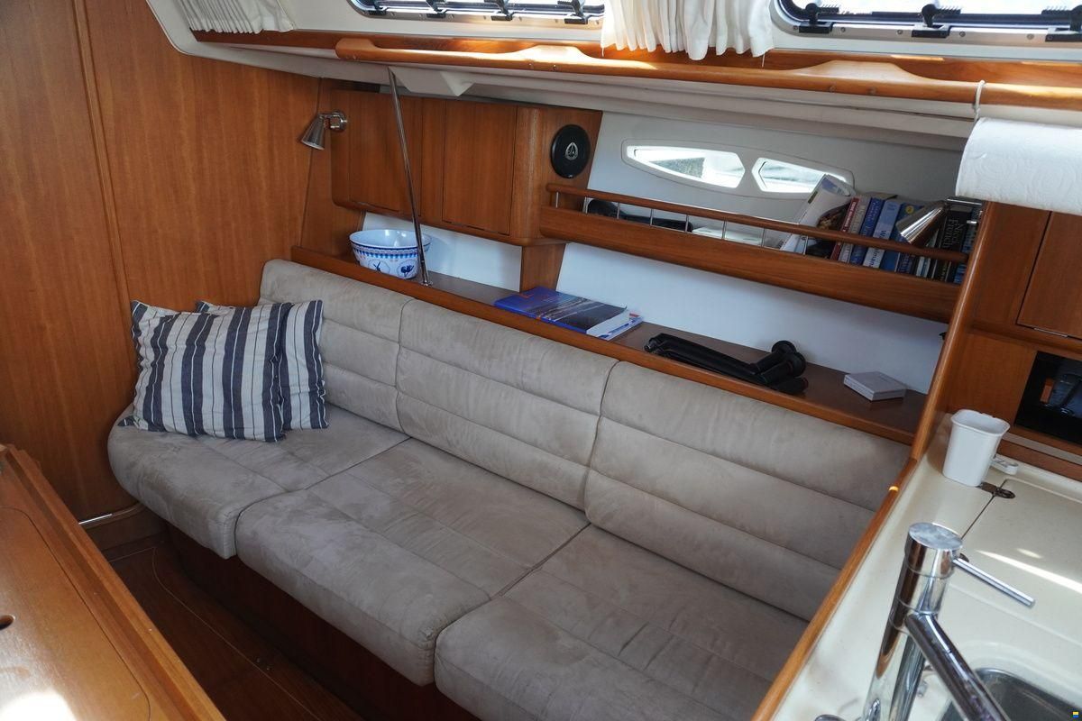 X-Yachts X 40