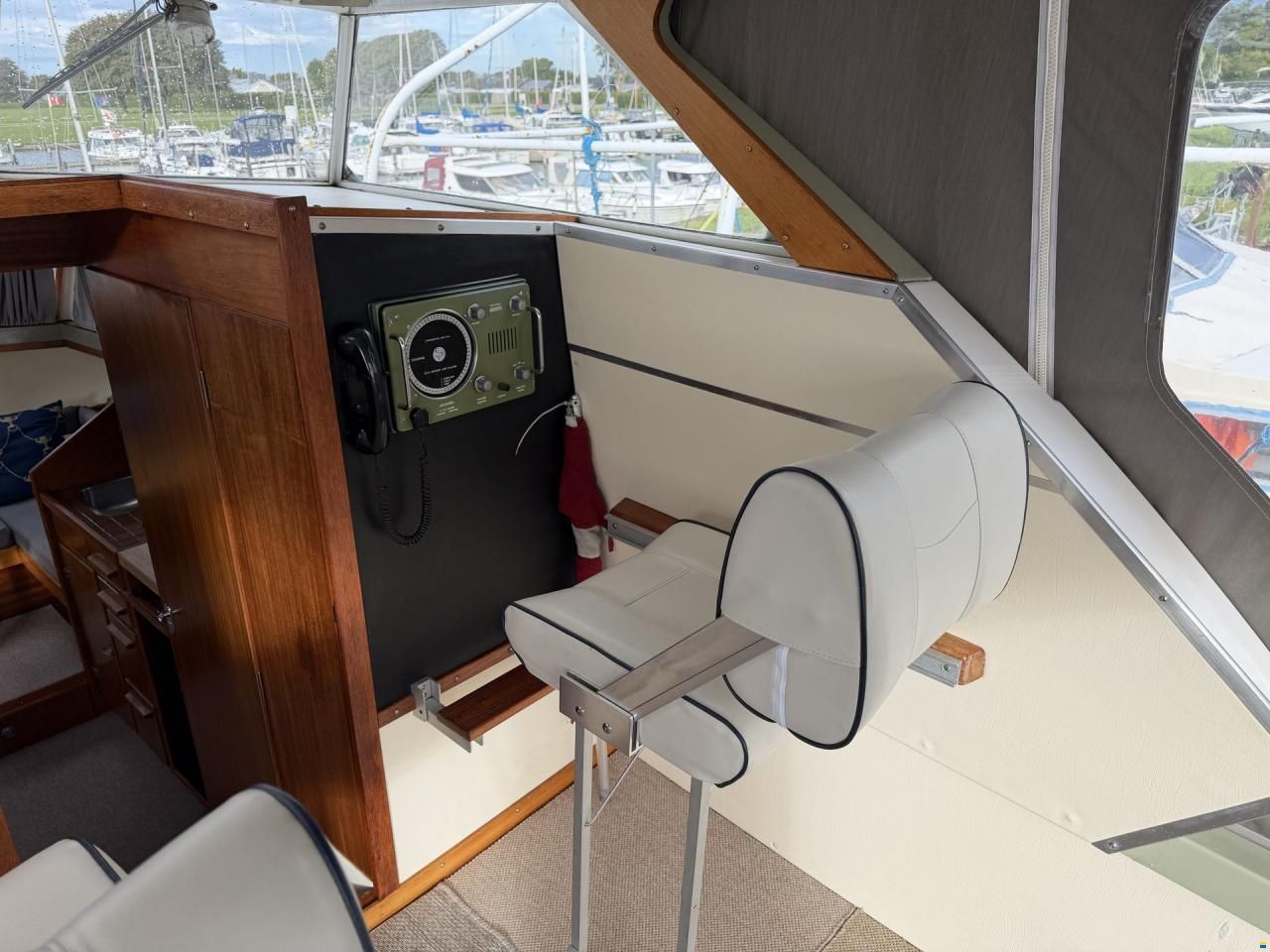 Coronet 27