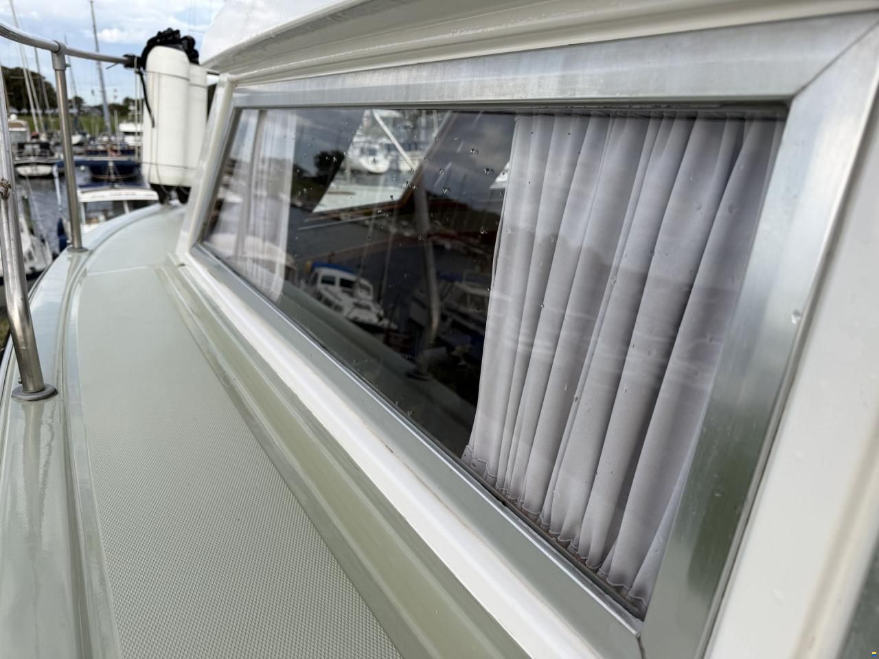Coronet 27