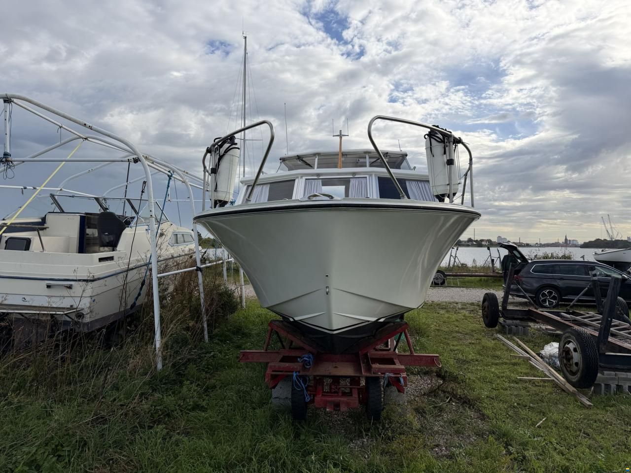 Coronet 27