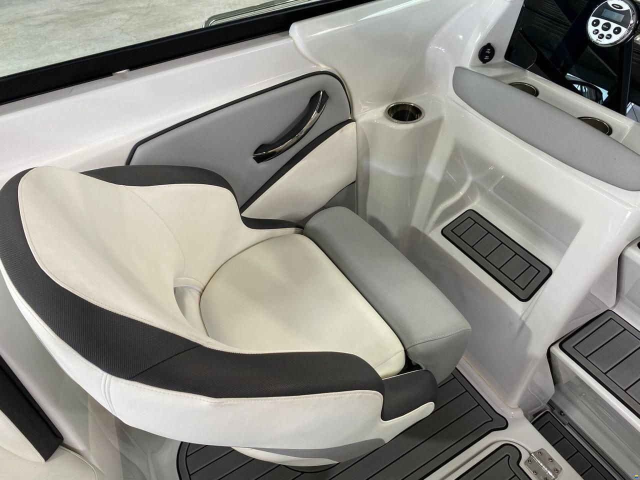 Viper V 263