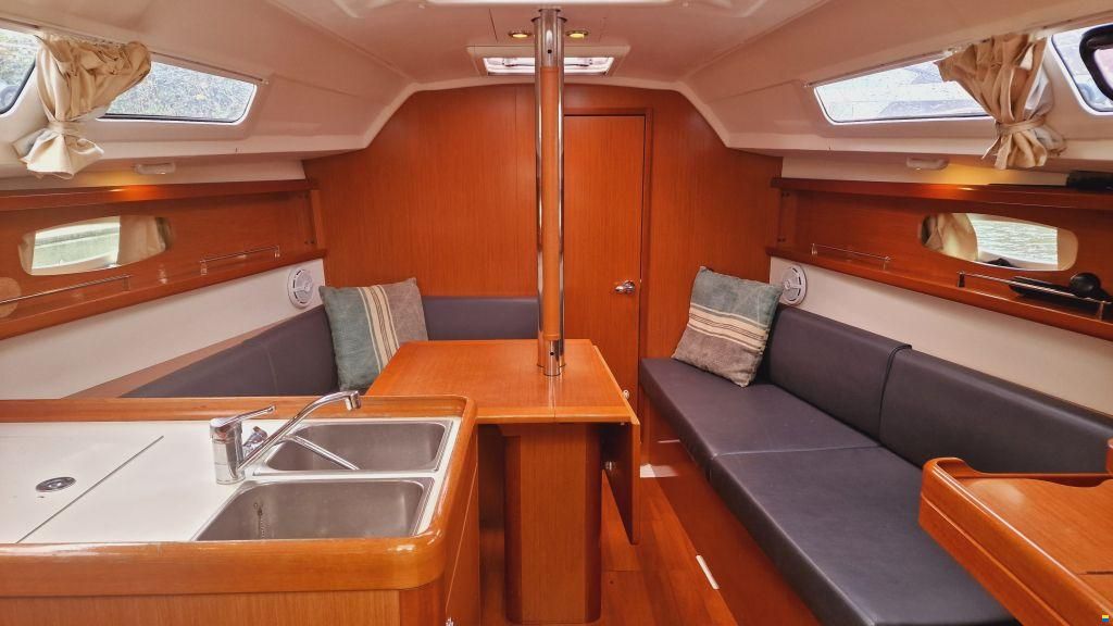 Beneteau Oceanis 31 (ondiepe kiel)