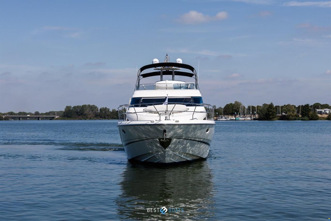 Fairline 58 Squadron