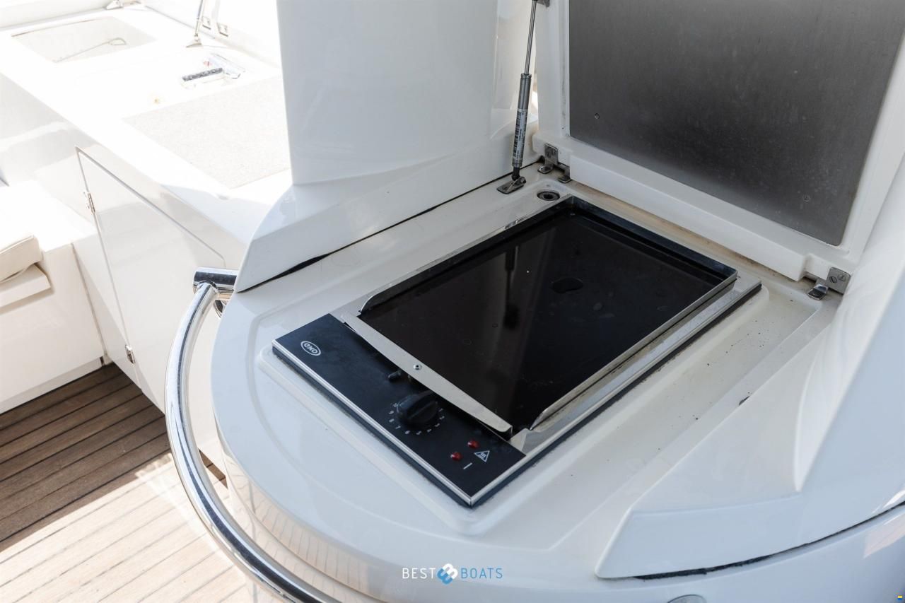 Fairline 58 Squadron