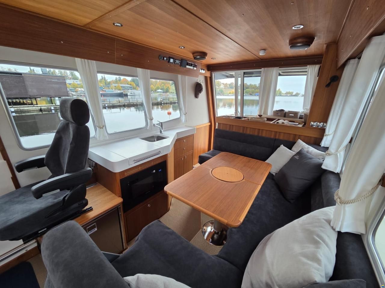Targa 37+