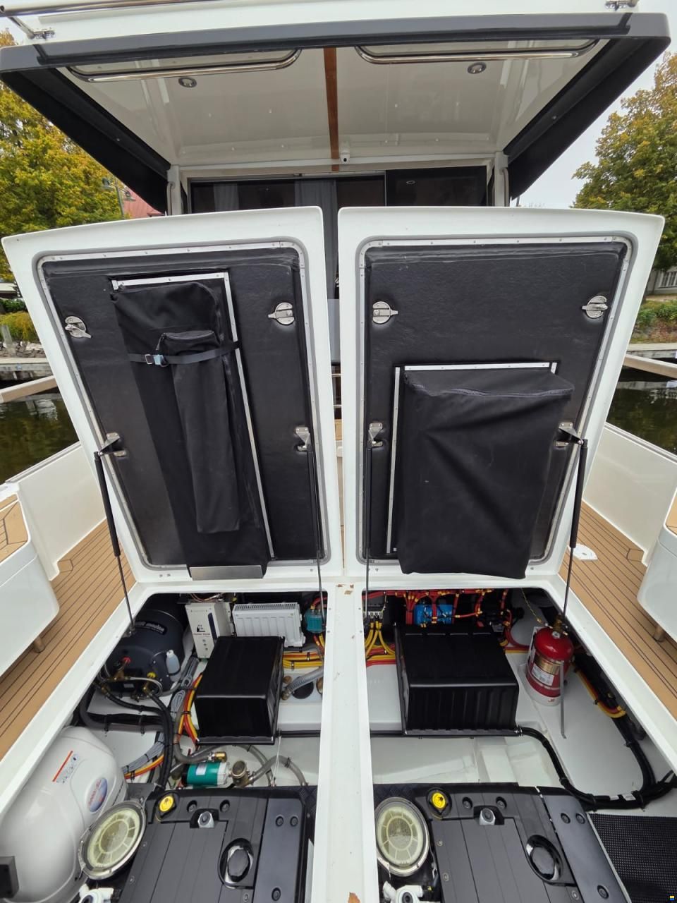 Targa 37+