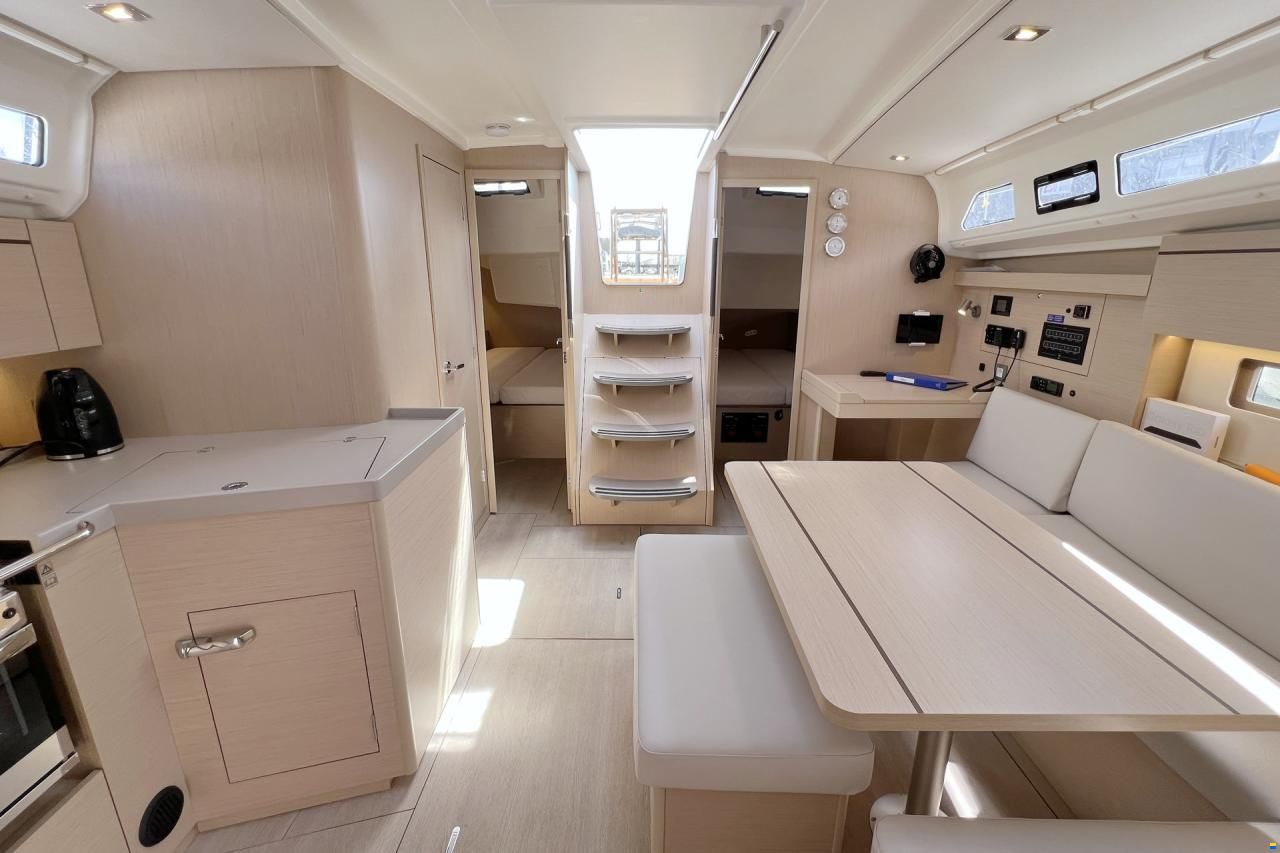 Beneteau Oceanis 40.1