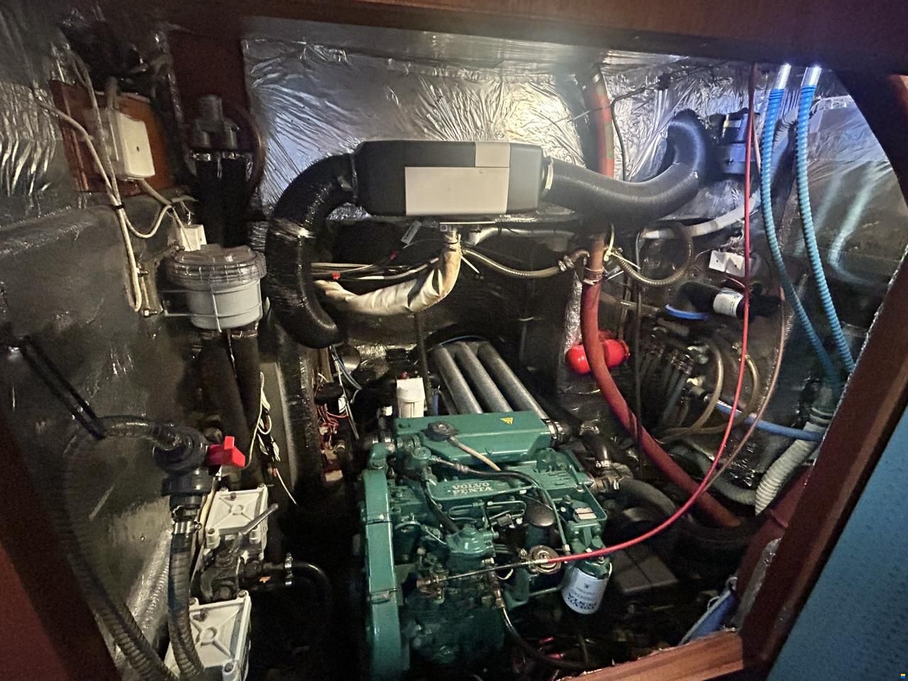 Hallberg-Rassy HR 42F MK II