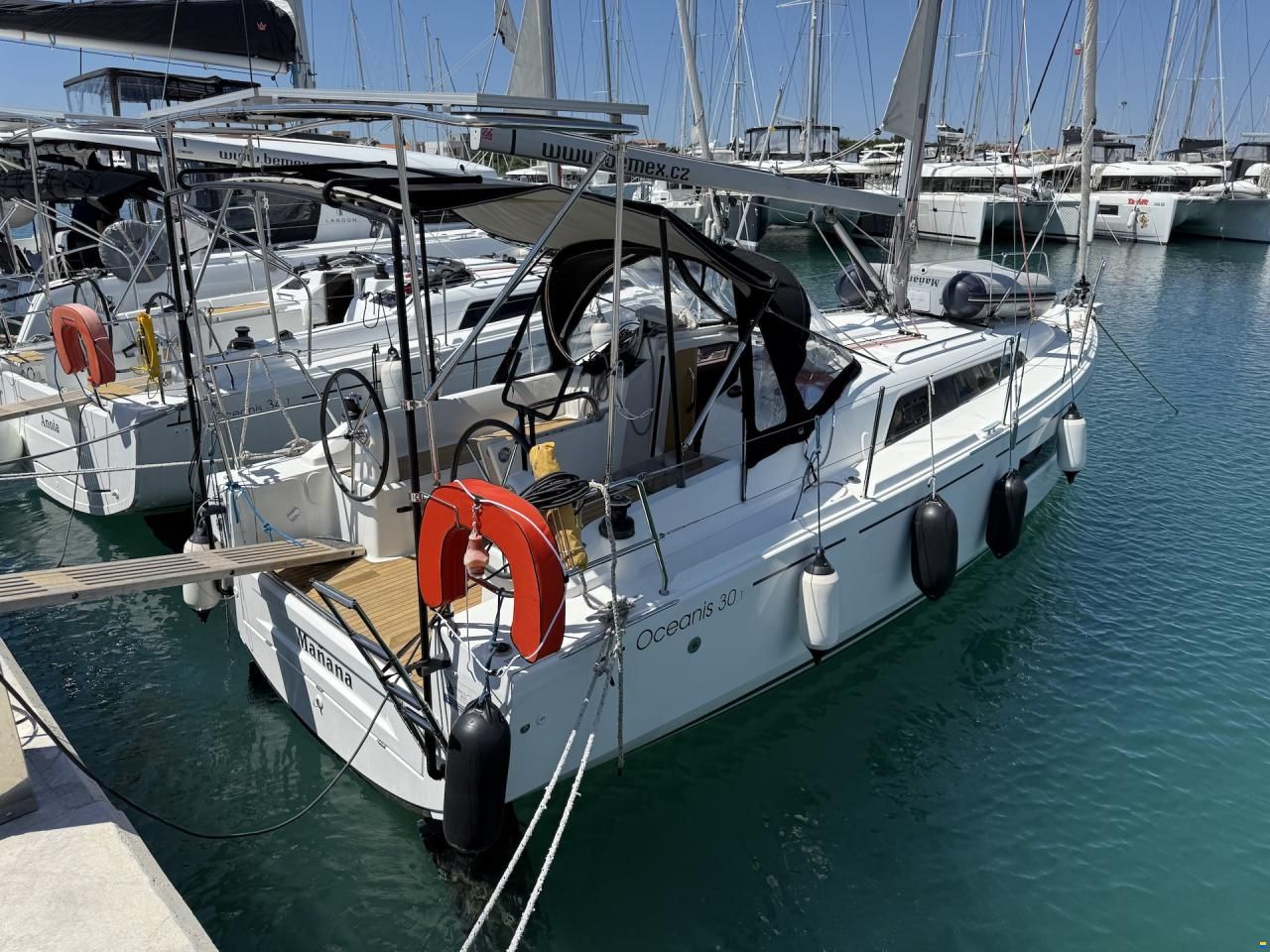 Beneteau Oceanis 30.1