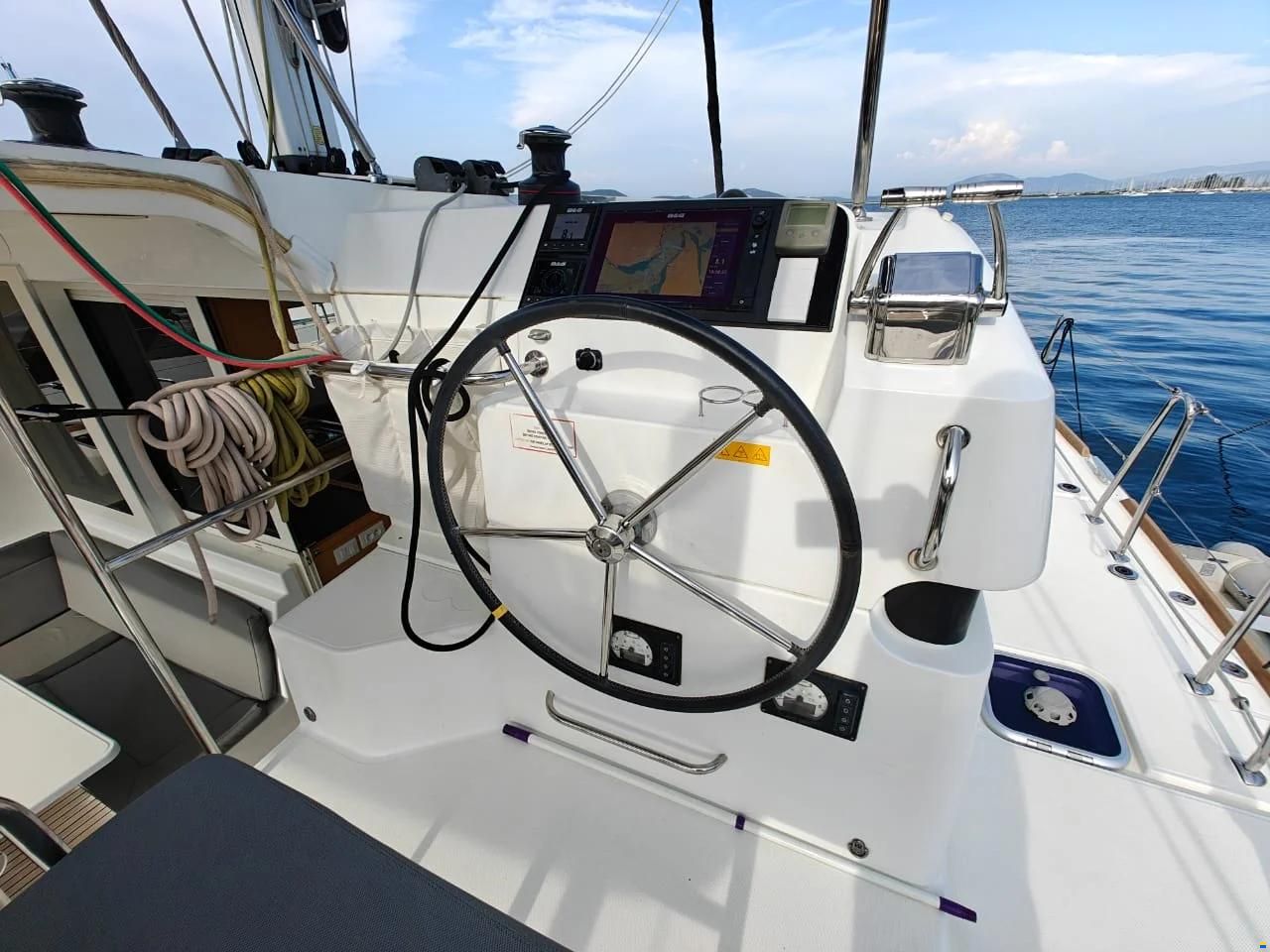 Lagoon 39