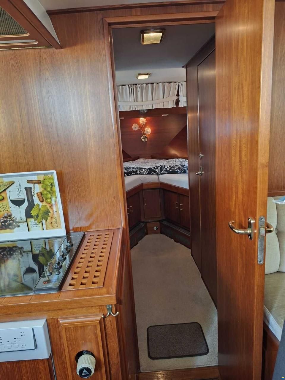 Super van Craft 1670