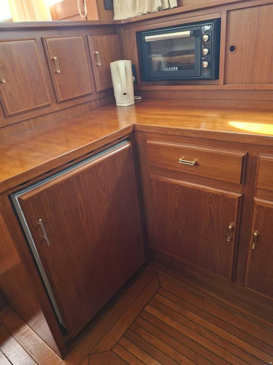 Super van Craft 1670
