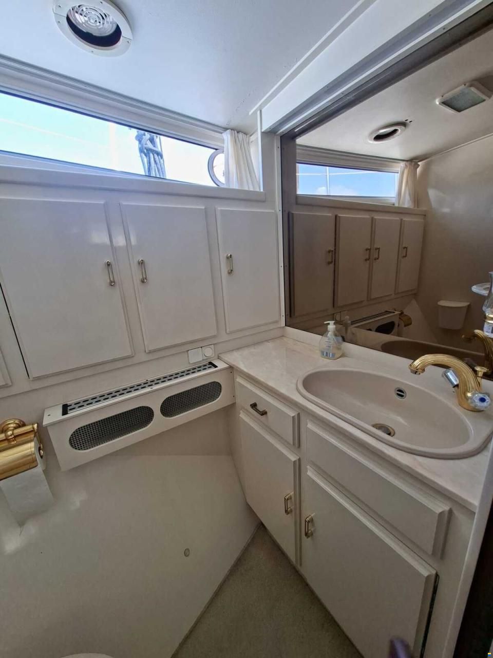 Super van Craft 1670