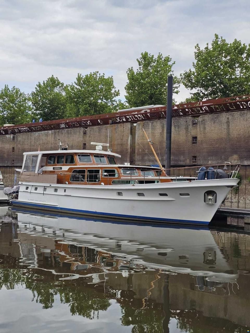 Super van Craft 1670