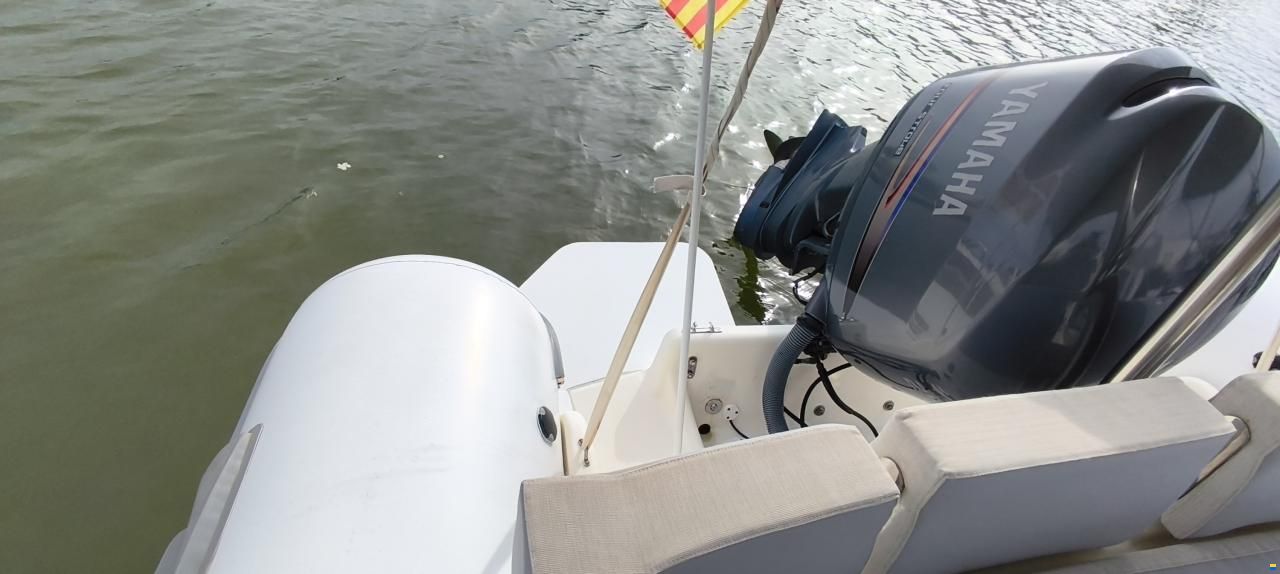 Zodiac NZ0 700 Cabin