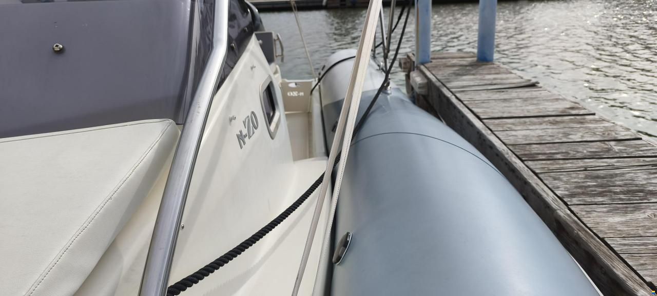 Zodiac NZ0 700 Cabin