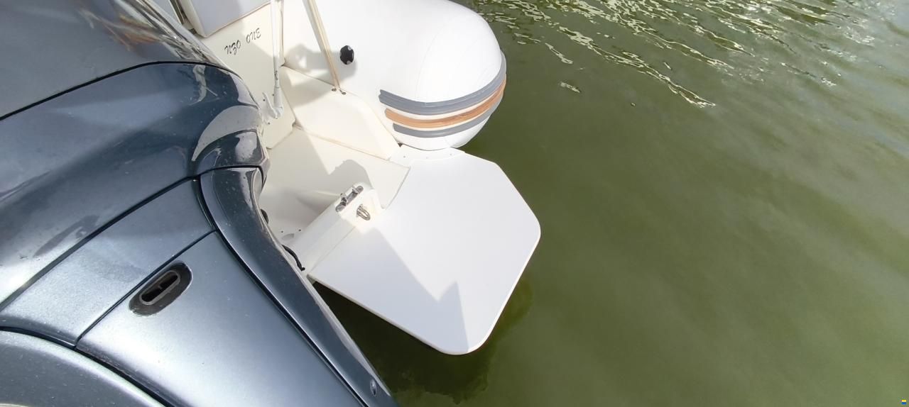 Zodiac NZ0 700 Cabin