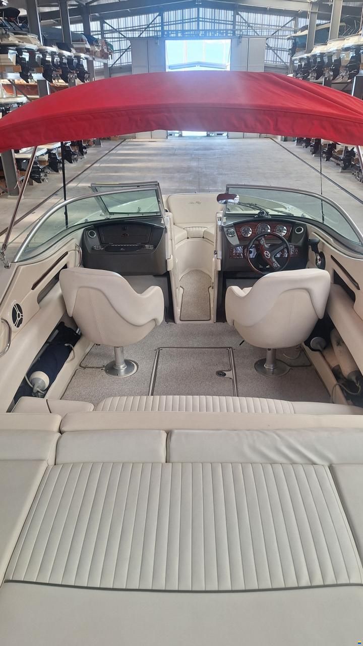 Sea Ray 230 select