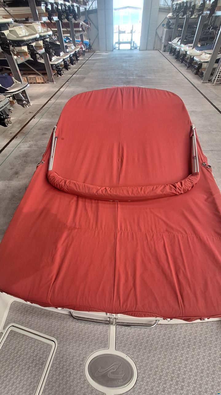 Sea Ray 230 select