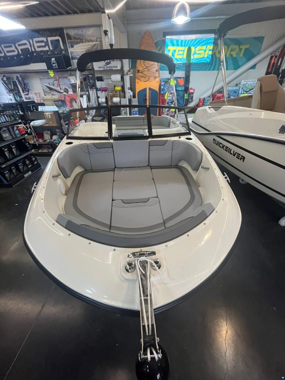 Bayliner M17