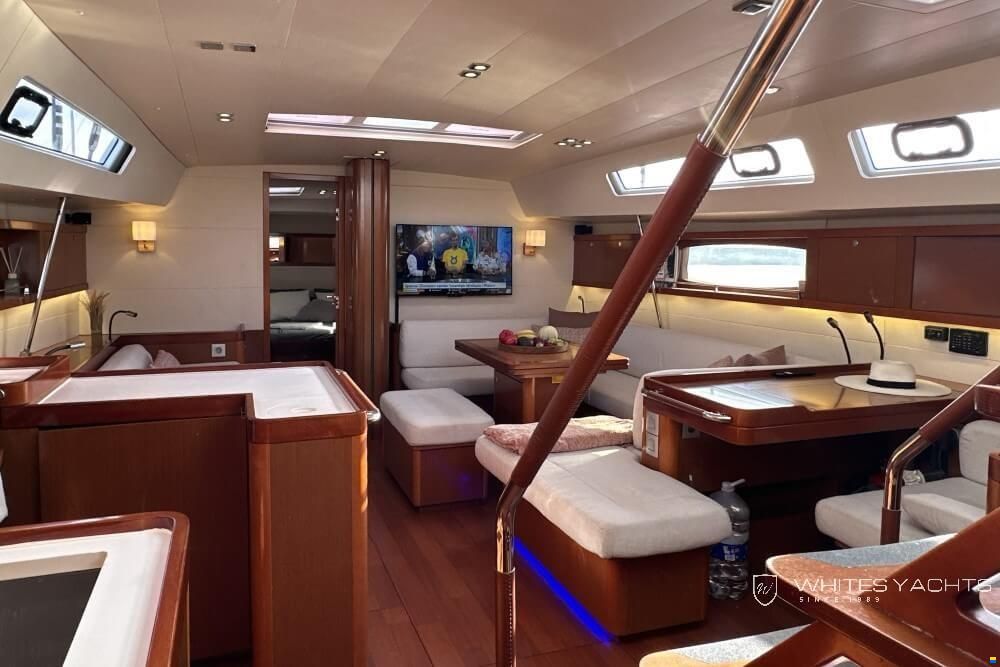 Beneteau Oceanis 58