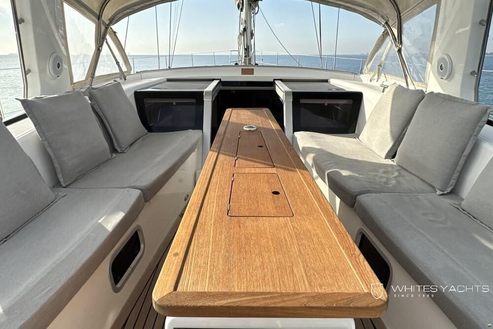 Beneteau Oceanis 58